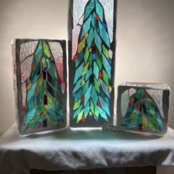 Pacific Artglass - The "Three Christmas Sisters" made with Pacific Art Glass stained glass