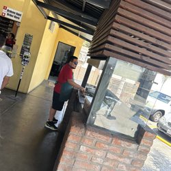 Tacos El Yaqui - Grilling area