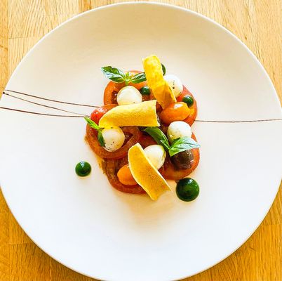 Alpha Street Kitchen & Bar by null