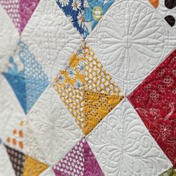 Long arm quilting makes every quilt special. Lucky Duck Quilting in Reno, Nevada provides quick turnaround and excellent communication.