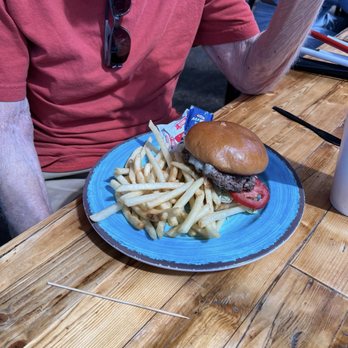 Tin Can Alley - Burger - Food Court Near Me - Albuquerque, New Mexico