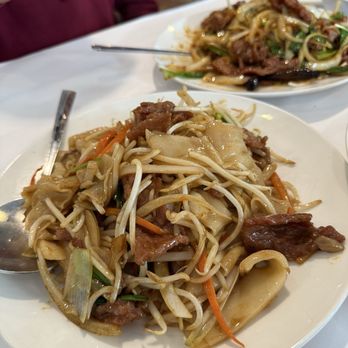 Beijing Restaurant - Beef chow fun - Korean Near Me - Santa Clara, California