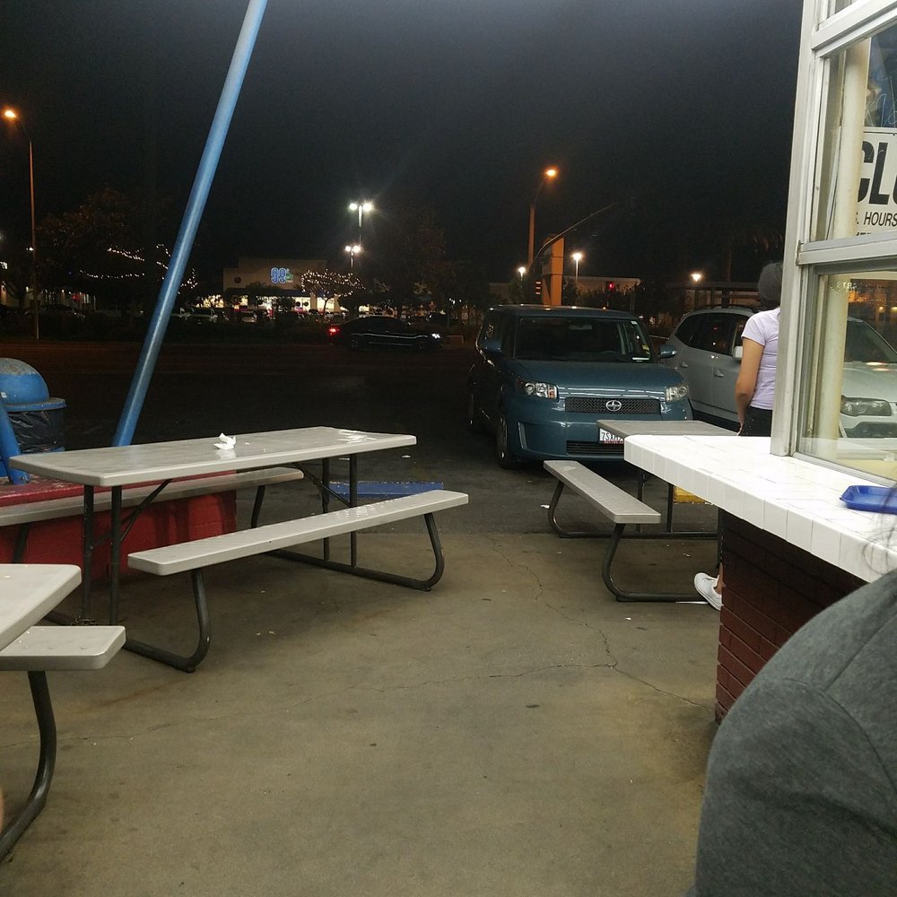 George's Drive-In - Outside table - American Near Me - Riverside, California George's Drive-In - Outside table - American Near Me - Riverside, California