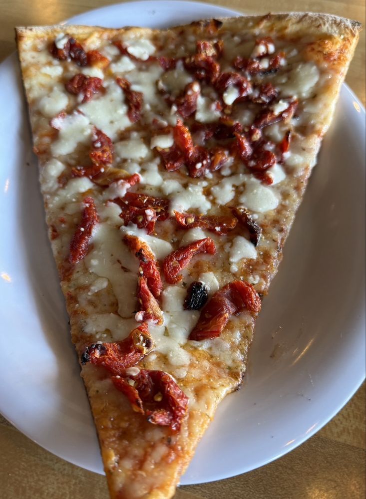 Ops Pizza Kitchen and Cafe Logo