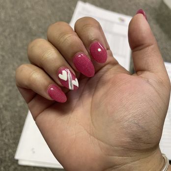 Lily Nails - Nail Salons Near Me - Greer, South Carolina