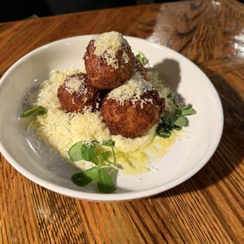 il vecchio - Italian Near Me - Pacific Grove, California il vecchio - Italian Near Me - Pacific Grove, California