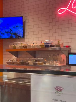 Sunlife Organics by null
