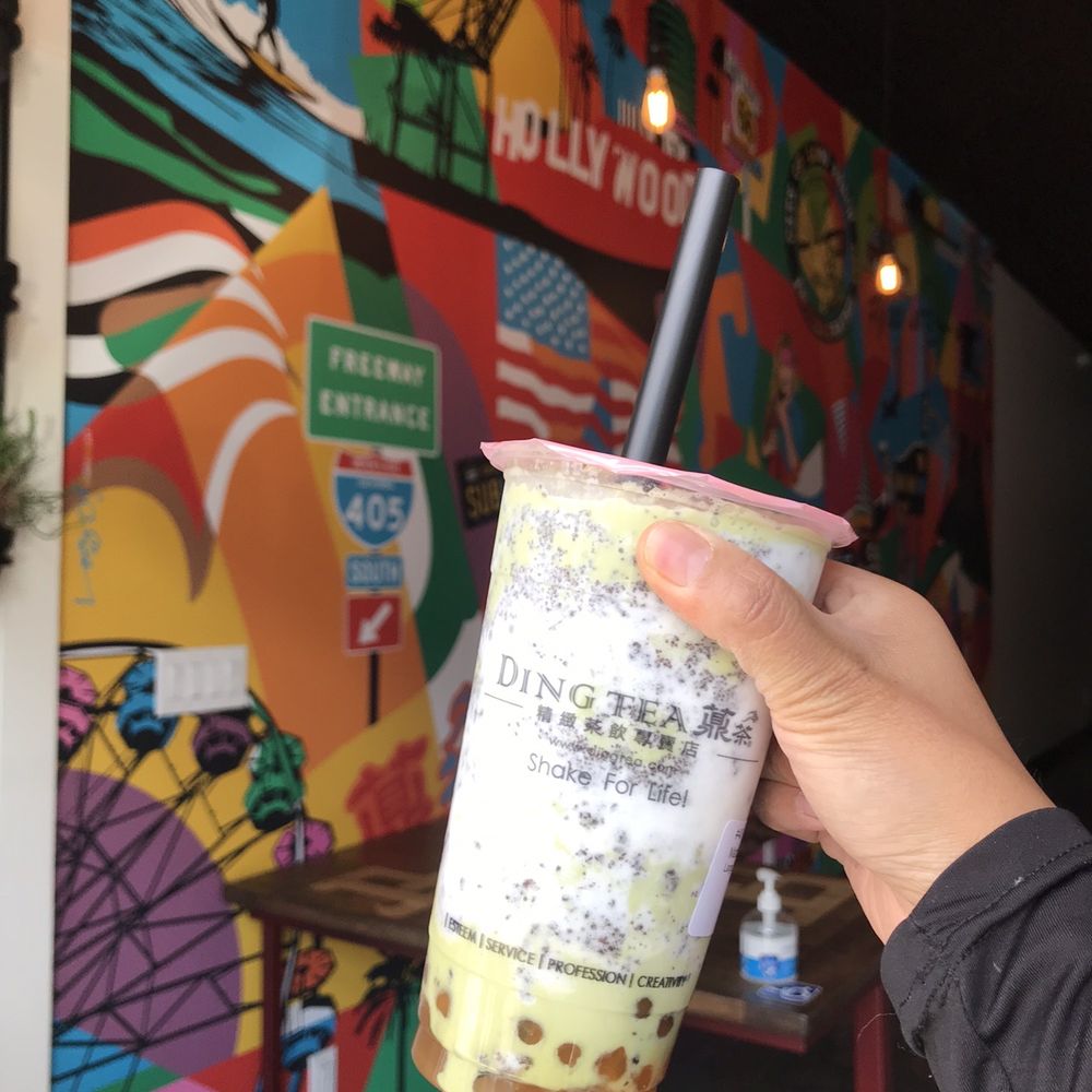 Teatopia - At Patty's Day Special - Matcha Oreo (with boba)! Yum! All my favorites into one drink (with less sugar). - Bubble Tea Near Me - Long Beach, California Teatopia - At Patty's Day Special - Matcha Oreo (with boba)! Yum! All my favorites into one drink (with less sugar). - Bubble Tea Near Me - Long Beach, California