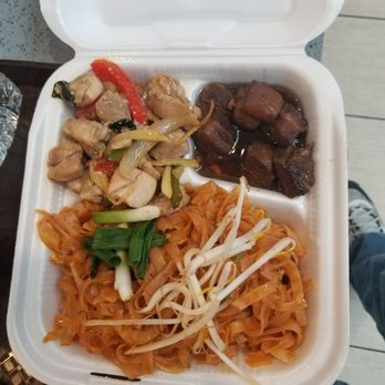 Tom Yum Thai Kitchen - Thai Near Me - Henderson, Nevada Tom Yum Thai Kitchen - Thai Near Me - Henderson, Nevada