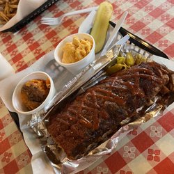 Bluffton BBQ - Half rack with mashed sweet potato and Mac and cheese.