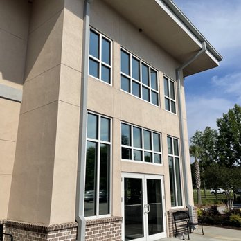 Hilton Head Honda - Front door - Auto Repair Near Me - Bluffton, South Carolina