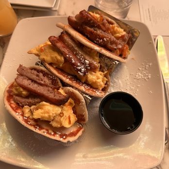 The Ainsworth - Midtown - Traditional Style Pancake Tacos - New American Near Me - New York, New York The Ainsworth - Midtown - Traditional Style Pancake Tacos - New American Near Me - New York, New York