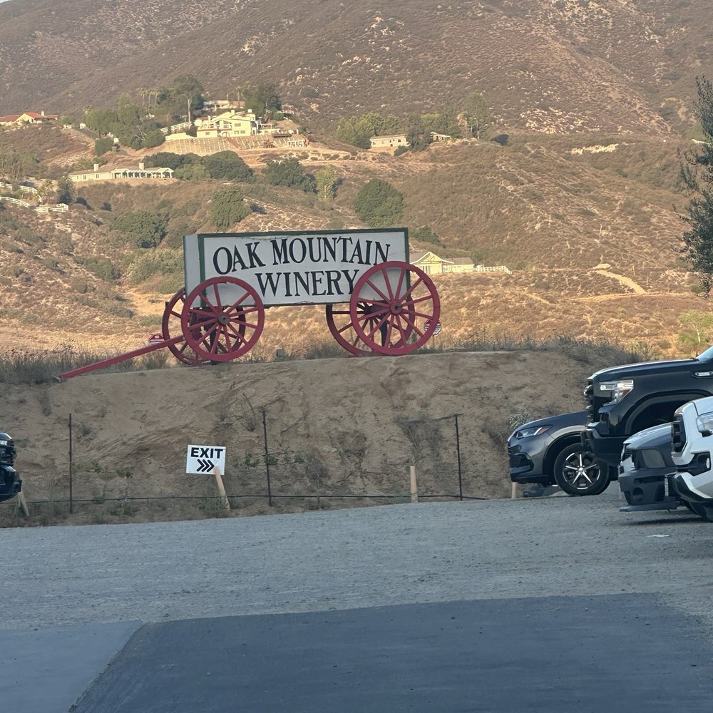 Oak Mountain Winery - Wineries Near Me - Temecula, California