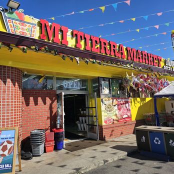 Mi Tierra Market - Grocery Near Me - Mountain View, California