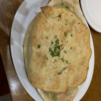 Artisan Park Club - Turkey pot pie - Cafes Near Me - Celebration, Florida