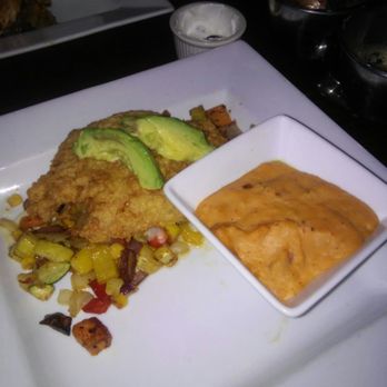 Condesa - Smithfield - Mashed potatoes and a fried chicken breast dish - Vegetarian Near Me - Smithfield, Rhode Island