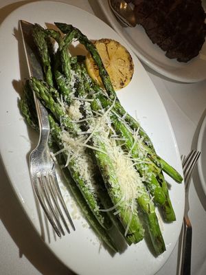 Hy's Steakhouse & Cocktail Bar by null