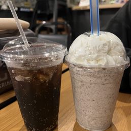 20oz Fountain Drink (Left) & Regular Oreo Shake (Right) 20oz Fountain Drink (Left) & Regular Oreo Shake (Right)