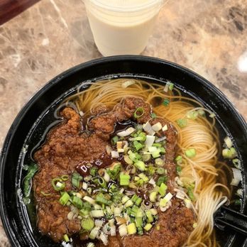 Shanghai Dumpling King - Pork Chop Noodle Soup - Shanghainese Near Me - Bellevue, Washington Shanghai Dumpling King - Pork Chop Noodle Soup - Shanghainese Near Me - Bellevue, Washington