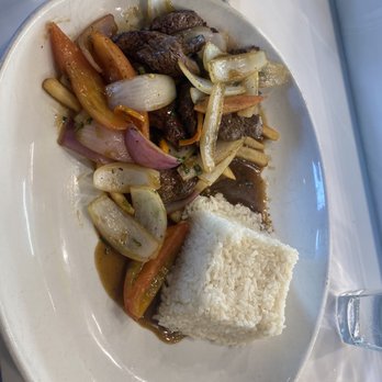 CVI.CHE 105 - Lomo Saltado - Seafood Near Me - Miami Beach, Florida CVI.CHE 105 - Lomo Saltado - Seafood Near Me - Miami Beach, Florida