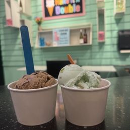 Coffee (left) Pistachio (right) Coffee (left) Pistachio (right)