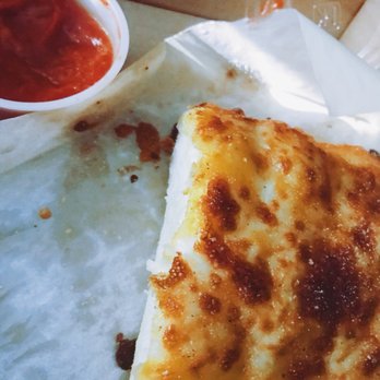 Tinder's Pizza - Cheese Breadsticks - Pizza Near Me - Reseda, California