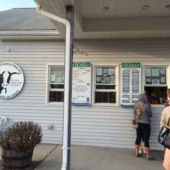 Collins Creamery - Ice Cream & Frozen Yogurt Near Me - Enfield, Connecticut Collins Creamery - Ice Cream & Frozen Yogurt Near Me - Enfield, Connecticut