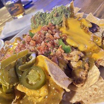 Hot Rod Diner - Chicken nachos that salsa is spiiiiiicy but good - Diners Near Me - Ceres, California