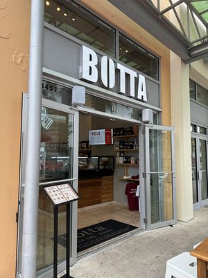 BOTTA Italian Street Food by null