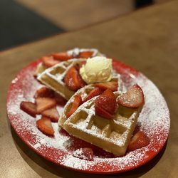 Stonegate Cafe - Waffle Only with strawberries
