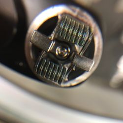MADVAPES - SMOK SkyHook RDTA Floating Velocity Deck (Pre-Made Clapton Coils)