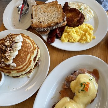 Clinton St. Baking - latke eggs benedict, Southern breakfast, and banana walnut pancakes - Bakeries Near Me - New York, New York Clinton St. Baking - latke eggs benedict, Southern breakfast, and banana walnut pancakes - Bakeries Near Me - New York, New York