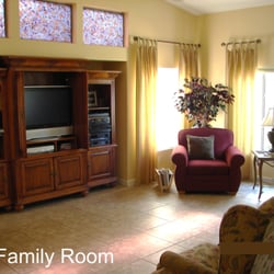 Villa Serene Assisted Living Home - Family Room at Villa Serene Dreaming Summit in Litchfield Park