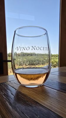 Vino Noceto by null
