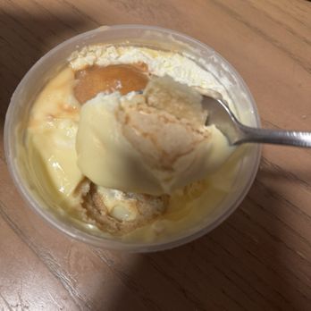 Harper Barbecue - Banana cream pie - Barbeque Near Me - Costa Mesa, California