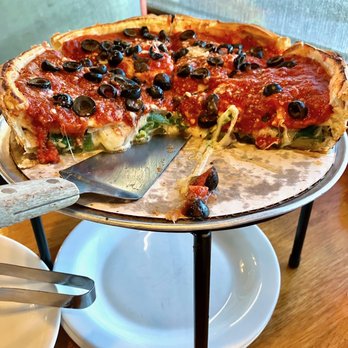 Giordano's - The veggie pizza is extra special and can be ordered with fresh garlic cooked inside it. It doesn't get any better than this. - Salad Near Me - Las Vegas, Nevada