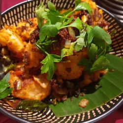 AllMalay - Curry leaves king prawn