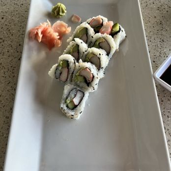 THE TWISTED TUNA - Updated July 2024 - 380 Photos & 254 Reviews - 353 S