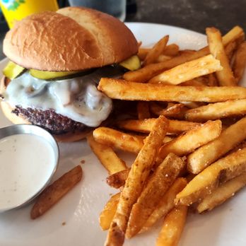 Bohemian Bar & Bistro - Lunch smash burger with fries - New American Near Me - Grants Pass, Oregon Bohemian Bar & Bistro - Lunch smash burger with fries - New American Near Me - Grants Pass, Oregon