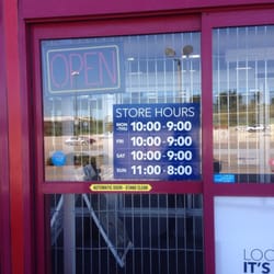 Best Buy Iowa City - Shopping hours
