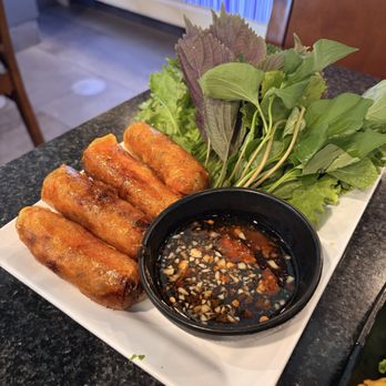Quan Mii - Bún Chả Giò/Egg Rolls - Vietnamese Near Me - Fountain Valley, California Quan Mii - Bún Chả Giò/Egg Rolls - Vietnamese Near Me - Fountain Valley, California
