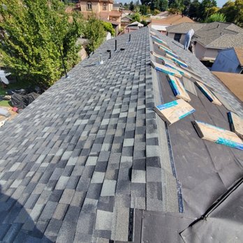 The Handyman Services - the roof of a house - Handyman Near Me - Richmond, California The Handyman Services - the roof of a house - Handyman Near Me - Richmond, California