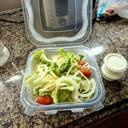 Pizzazz Pizza - Garden Salad with Ranch