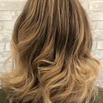 Stylist Inspired - Hair Salons Near Me - Tampa, Florida Stylist Inspired - Hair Salons Near Me - Tampa, Florida