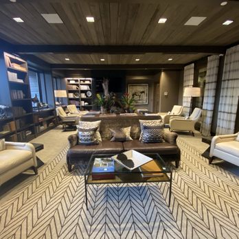 Hotel Jackson - Library - Hotels Near Me - Jackson Hole, Wyoming Hotel Jackson - Library - Hotels Near Me - Jackson Hole, Wyoming