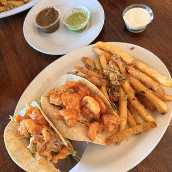 Eagle Cafe - New American Near Me - San Francisco, California