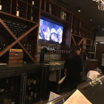 Residual Sugar Wine Bar - Wine Bars Near Me - Concord, California
