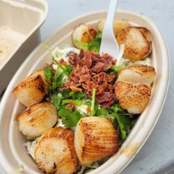 Alaska Weathervane Scallop - Scallops over coleslaw