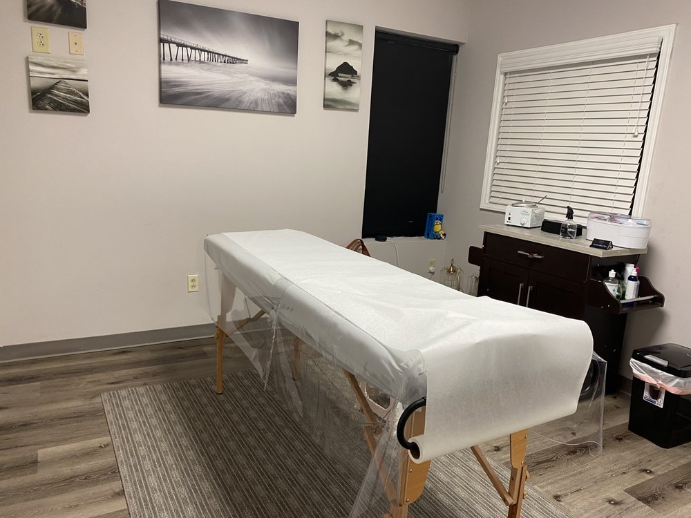 GRAFFITI BODY WAX Updated October 2024 838 Powdersville Rd, Easley