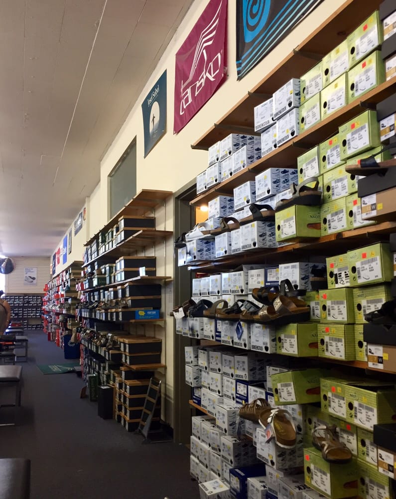 WORLD OF SHOES CLOSED Updated September 2024 100 Reviews 7871